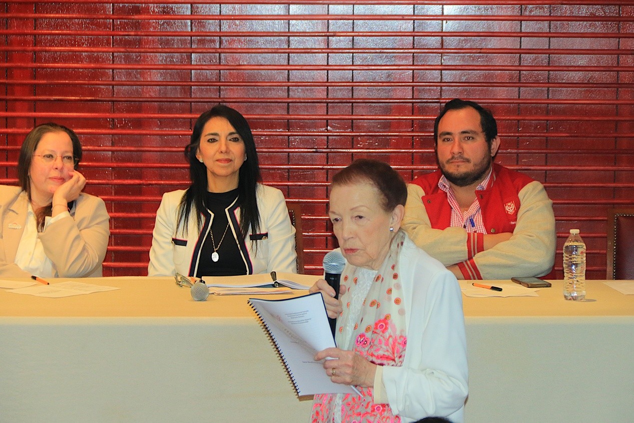 Presentación del Libro Foto 1